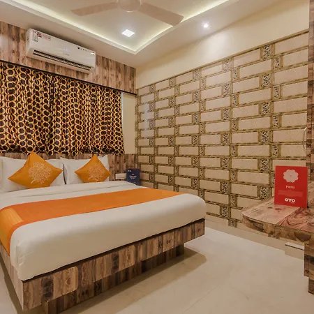 Oyo 10016 Hotel Golden Inn